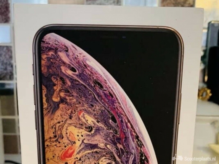 Apple iPhone XS Max  512GB  Gold Unlocked